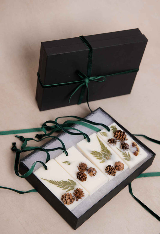 WAX ORNAMENTS | SET OF 4